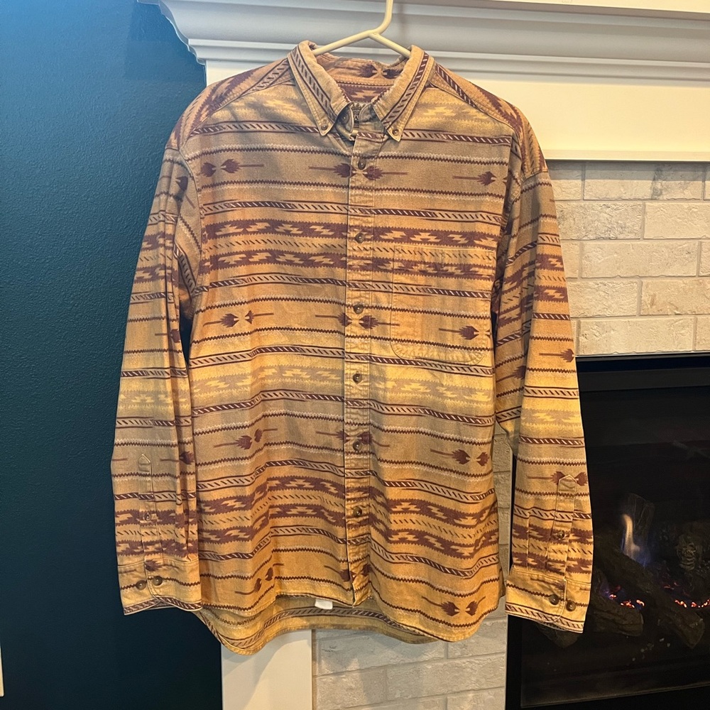 Cabela’s chamois western Aztec print shirt
